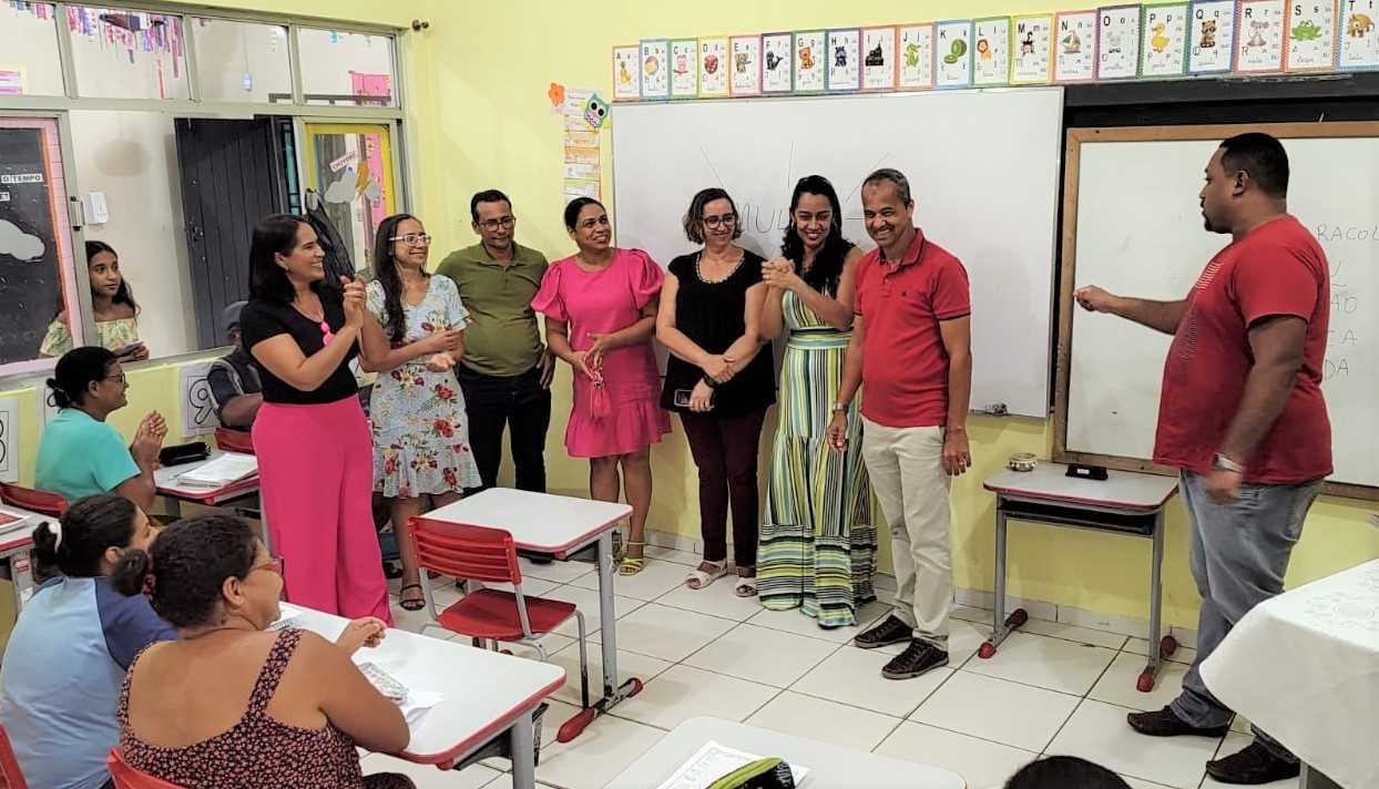 Camacã: EJA promove Projeto Mulher Beleza numa noite memorável